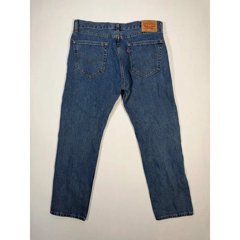 Levi's 505 Men's Jeans 36x30 Regular Fit Straight Leg Medium Wash Blue Denim